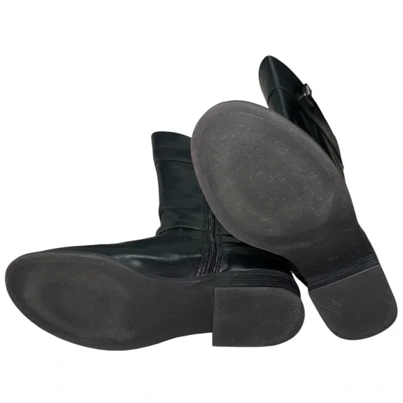 (W) Guess Hailee Riding Boot - Picture 9 of 12